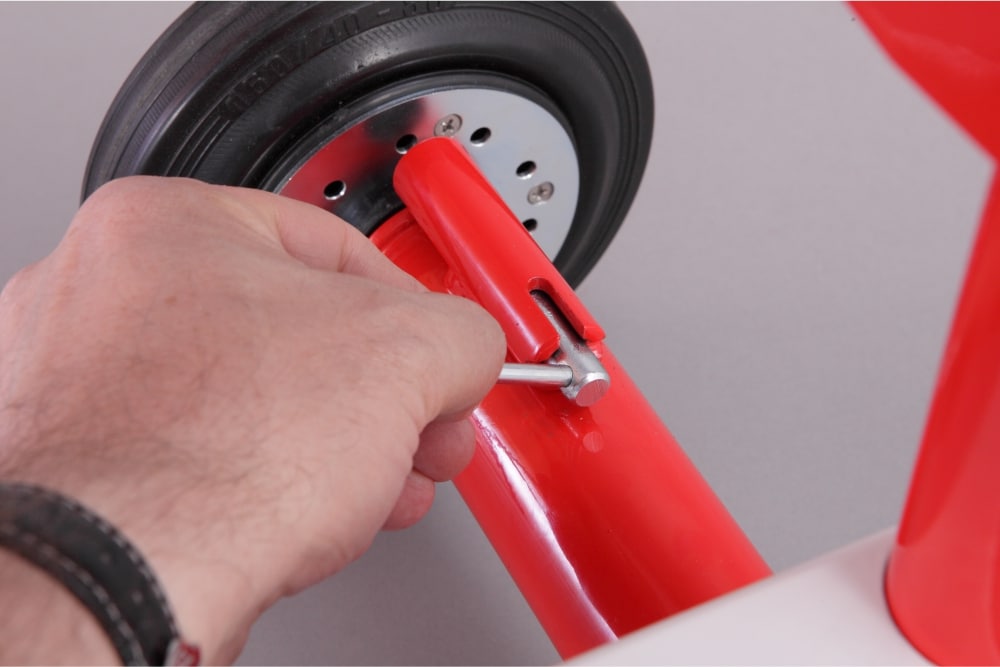 PIC14-6 (wózek do nakładania plasteliny - ulepszony)