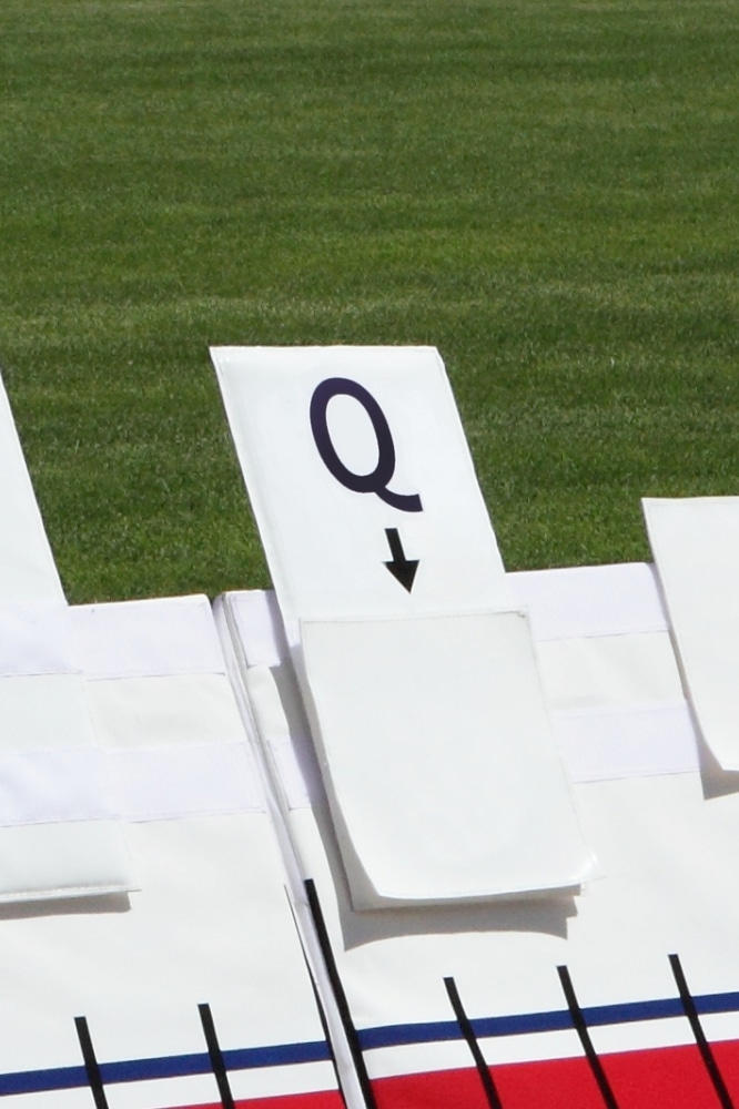 Q16-TRM (Tabliczka z literą Q 20 x 20)