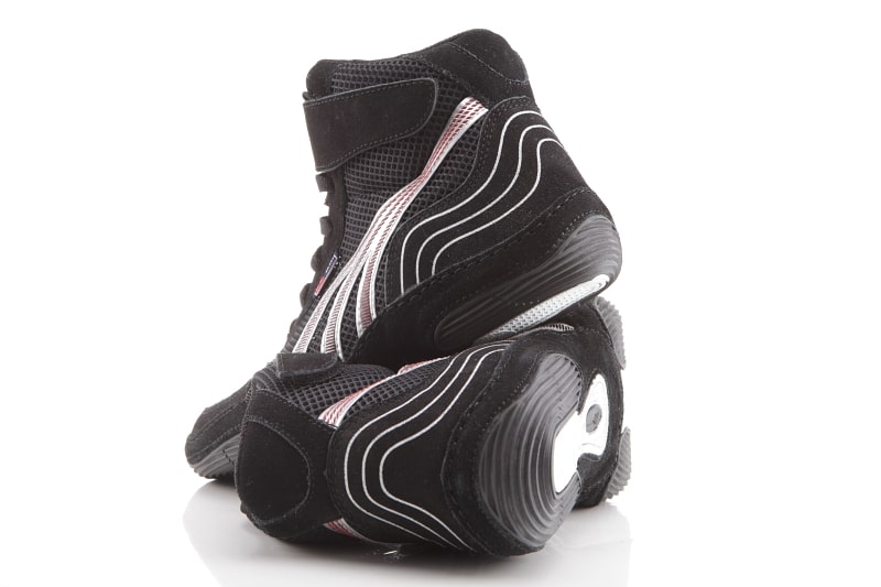 J6611B (BUTY ZAPAŚNICZE, CZARNE)