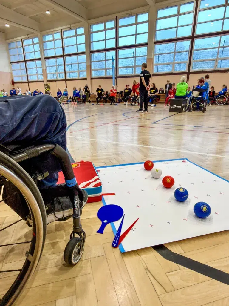 Mata treningowa Boccia Prime Prolimpic podczas rozgrzewki przed meczem