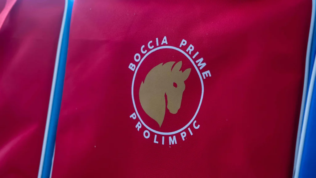 Czerwony plecak Boccia Prime Prolimpic do przechowywania zestawu piłek boccia