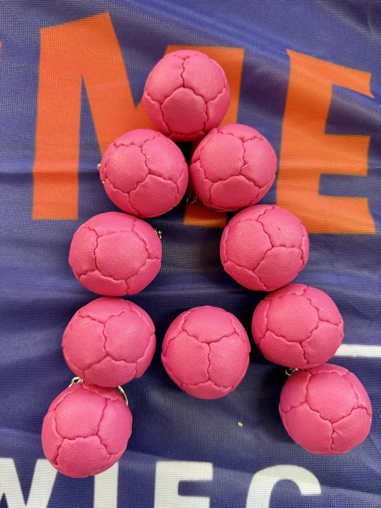 Różowe breloczki mini piłek Boccia Prime Prolimpic – akcesoria dla kibiców i zawodników