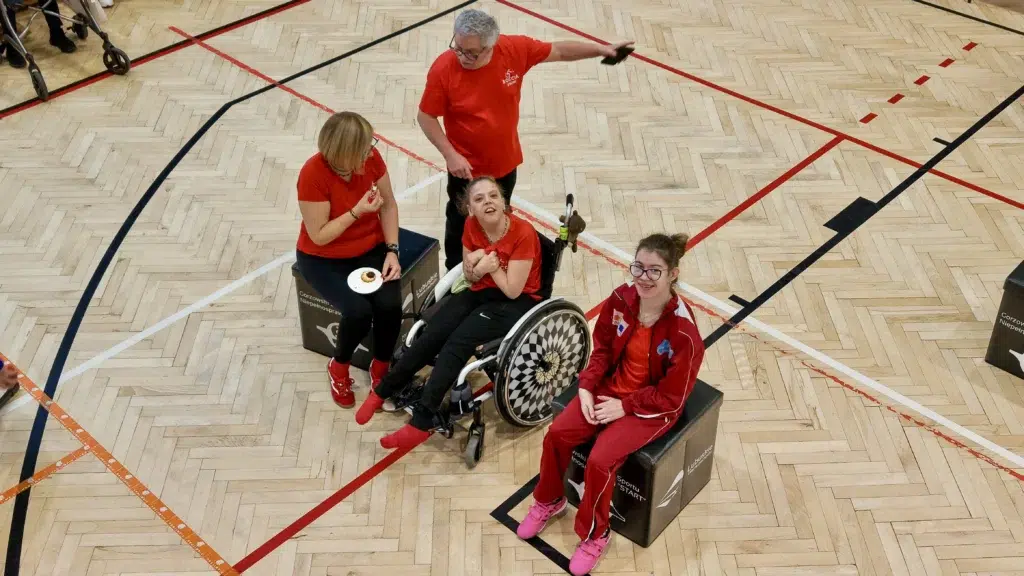 Zawodnicy Start Bydgoszcz podczas meczu bocci