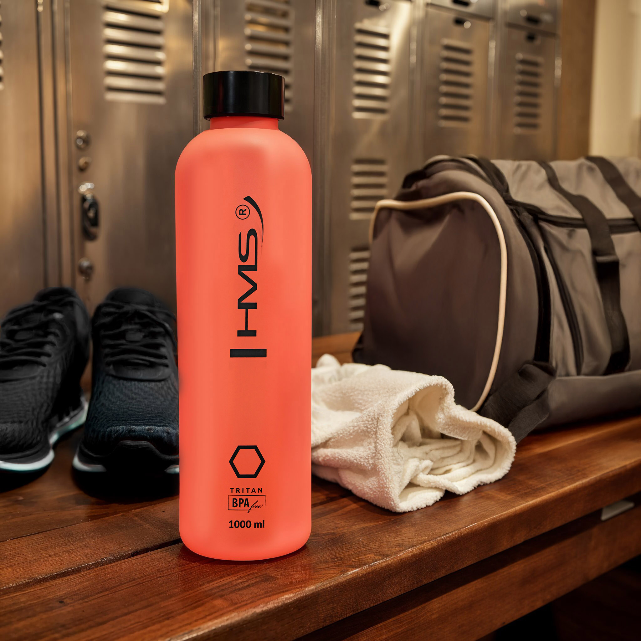 NCD61 BUTELKA TRITANOWA CZERWONA HMS NCD61 BUTELKA TRITANOWA CZERWONA HMS