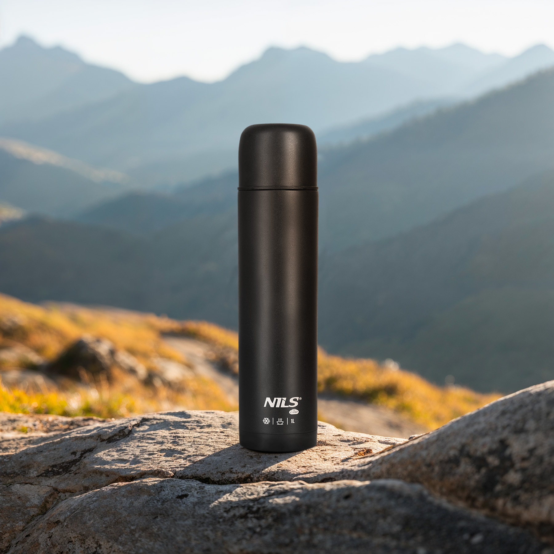 NC3804 TERMOS TURYSTYCZNY 1000 ML CZARNY NILS CAMP NC3804 TERMOS TURYSTYCZNY 1000 ML CZARNY NILS CAMP