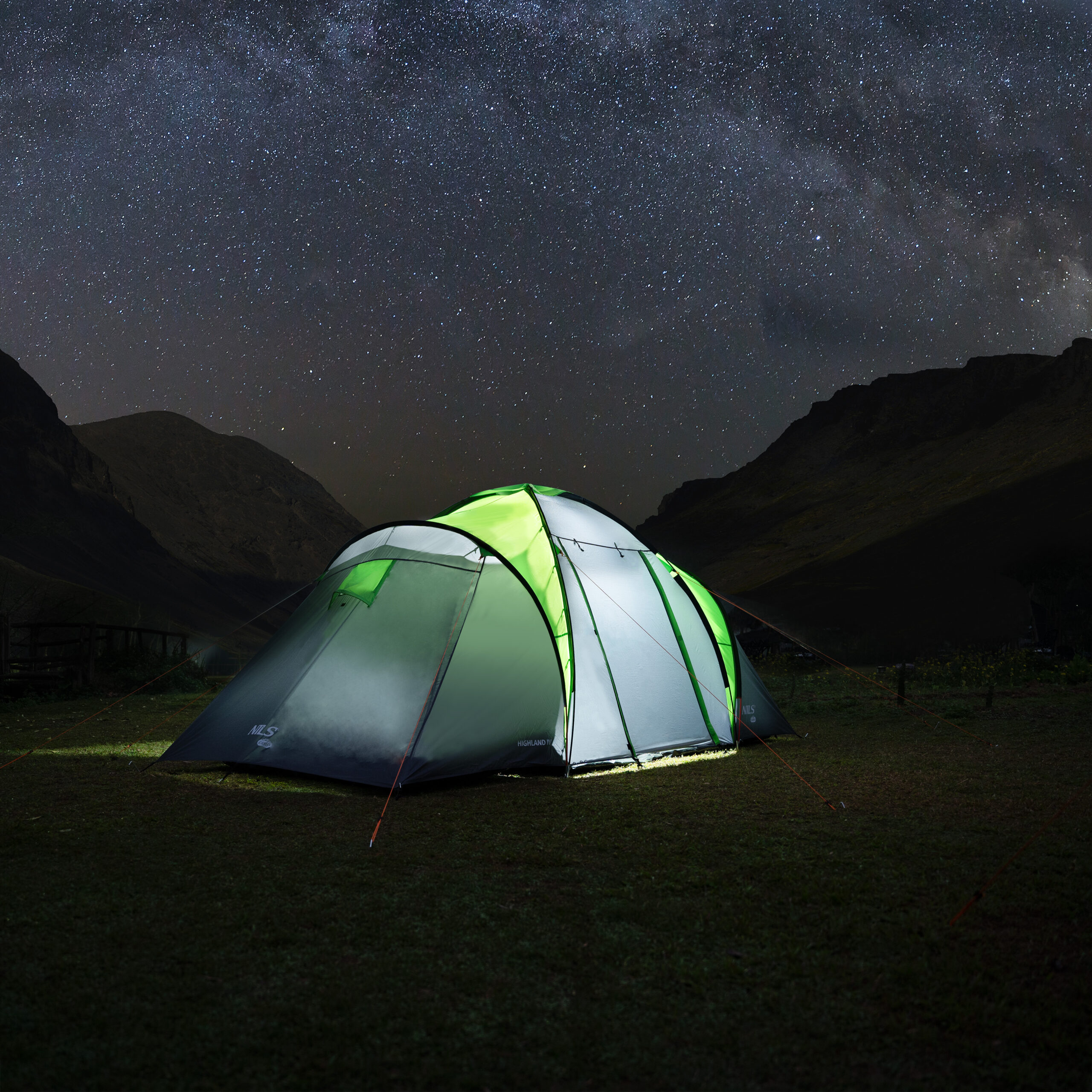 NC6431 NAMIOT KEMPINGOWY ZIELONO-SZARY HIGHLAND IV NILS CAMP NC6431 NAMIOT KEMPINGOWY ZIELONO-SZARY HIGHLAND IV NILS CAMP