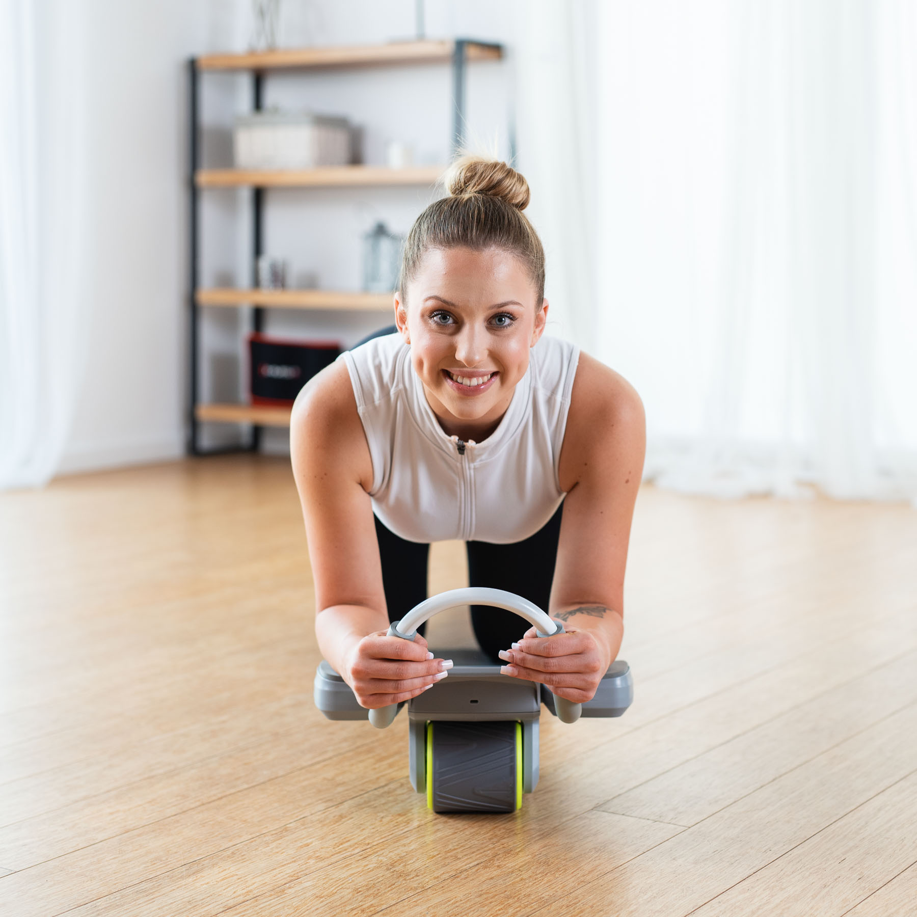 KA08 GRAY ABS AUTOMATYCZNE KOŁO DO ĆWICZEŃ MIĘŚNI BRZUCHA Z WYŚWIETLACZEM LCD I ŁADOWANIEM HMS KA08 GRAY ABS AUTOMATYCZNE KOŁO DO ĆWICZEŃ MIĘŚNI BRZUCHA Z WYŚWIETLACZEM LCD I ŁADOWANIEM HMS