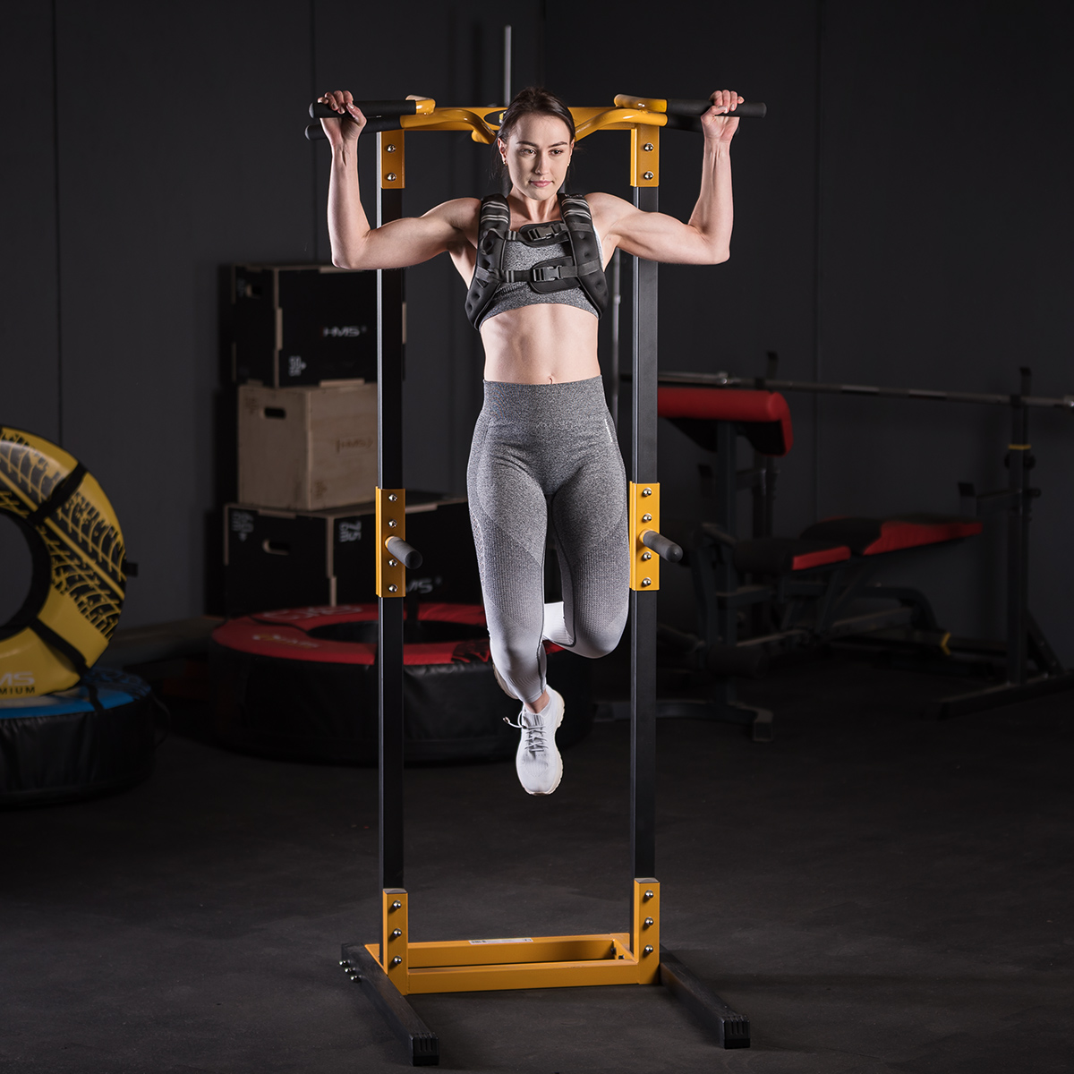 KTO05 KAMIZELKA TRENINGOWA Z OBCIĄŻENIEM 5 KG HMS KTO05 KAMIZELKA TRENINGOWA Z OBCIĄŻENIEM 5 KG HMS