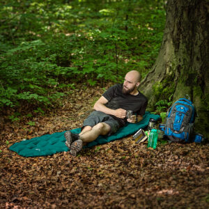 Nc4005 ciemnozielona mata turystyczna nils camp