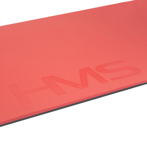 Mfk03 red-black mata fitness klubowa z otworami hms premium