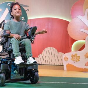 Zippie q300 m mini kids wózek elektr. z napędem na środkowe koła