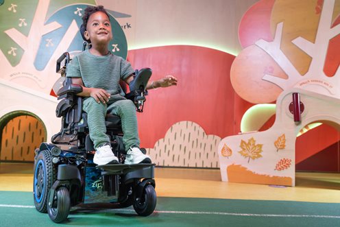 Zippie q300 m mini kids wózek elektr. z napędem na środkowe koła
