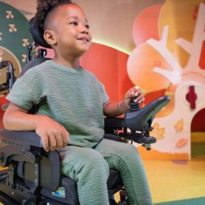 Zippie q300 m mini kids wózek elektr. z napędem na środkowe koła