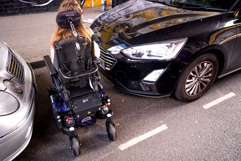 Quickie q300 m mini teens wÓzek elektr. z nap. na Środkowe koŁa