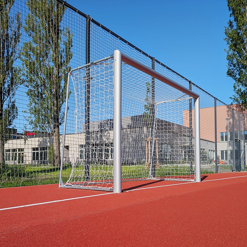 Bramka do piłki nożnej 3 x 2 m 9-05-3x2-m