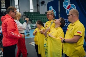 Medale dla uczestników Integracyjnego Turnieju Bocci – Bielsko-Biała, wrzesień 2026