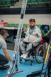 Zawodnik przygotowuje rzut – Bielsko-Biała, wrzesień 2026