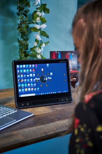 Tobii Dynavox TD I-13 i TD I-16 – komunikator AAC sterowany wzrokiem – zdjęcie 2