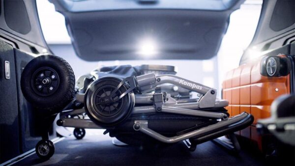Invacare Kompas – wózek inwalidzki elektryczny składany – zdjęcie 5