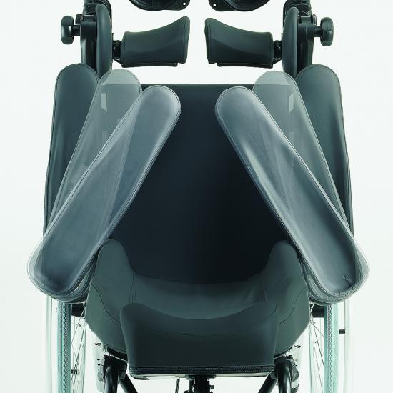Invacare REA Azalea – wózek inwalidzki pasywny – zdjęcie 5