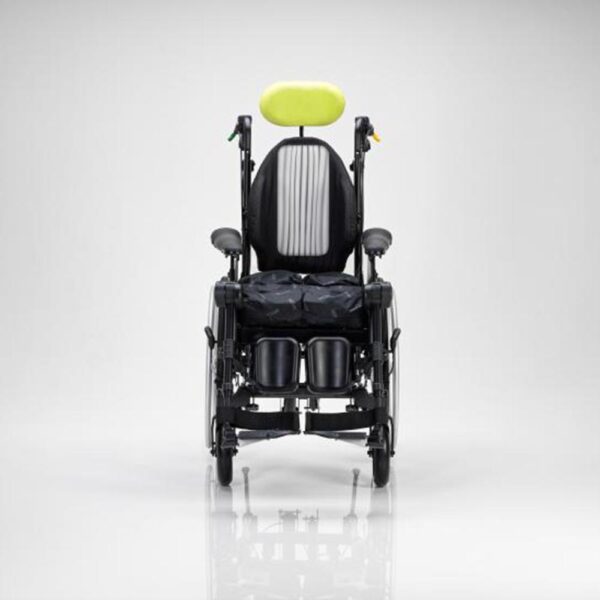 Invacare REA Dahlia – wózek inwalidzki pasywny – zdjęcie 4