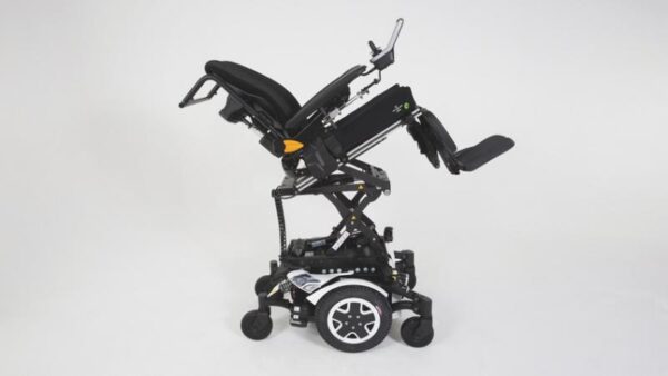 Invacare TDX SP 2 – wózek inwalidzki elektryczny – zdjęcie 2