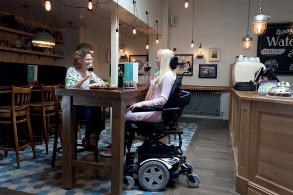 Invacare TDX SP 2 – wózek inwalidzki elektryczny – zdjęcie 5