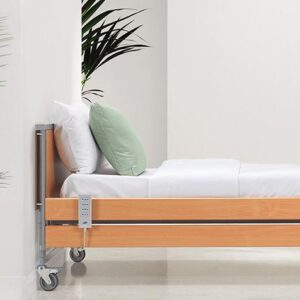 Invacare Accent – elektryczne łóżko rehabilitacyjne – zdjęcie 3